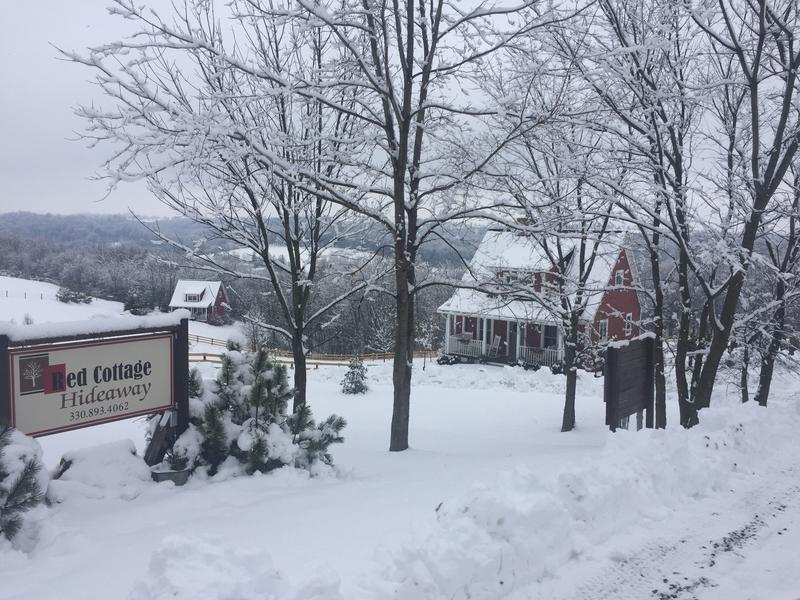 to Red Cottage Hideaway Woodland Cottage Romantice cabin in