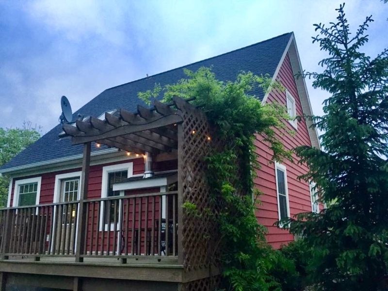 to Red Cottage Hideaway Woodland Cottage Romantice cabin in